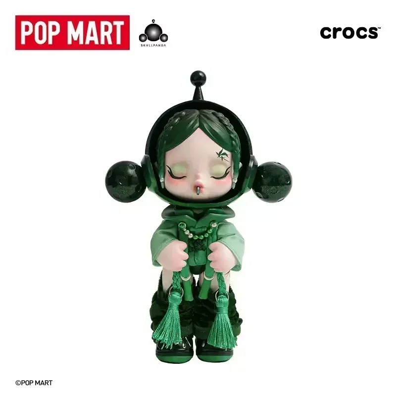 POP MART SKULLPANDA X CROCS OO - Model Kit Anime Girl บทวิจารณ์และราคา